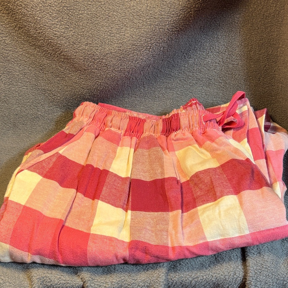 Women's Pink and White Plaid Pajama Pants